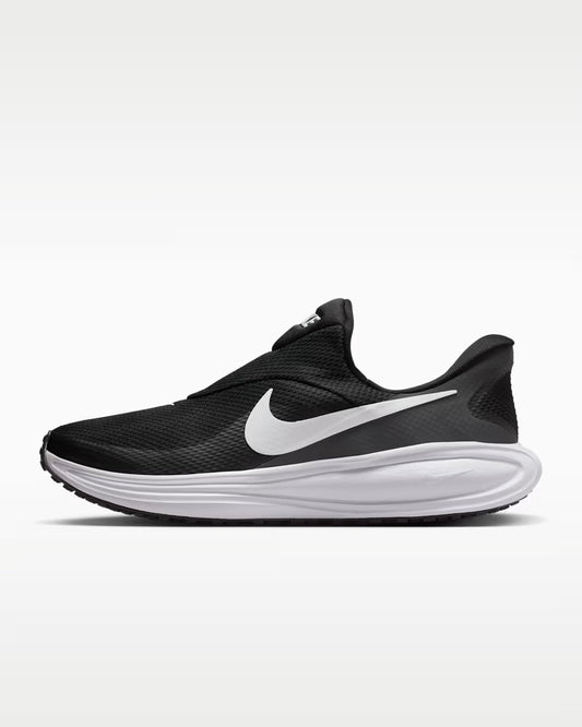 Nike Revolution 8 EasyOn